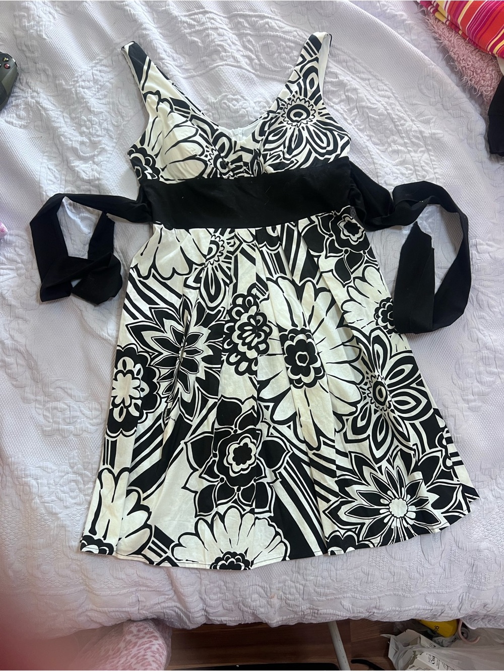 B. Smart Black & White Floral Sleeveless Dress with Waist Sash